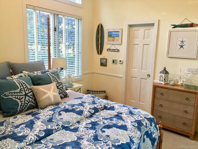 Building Photo - 42 Towd Point Rd