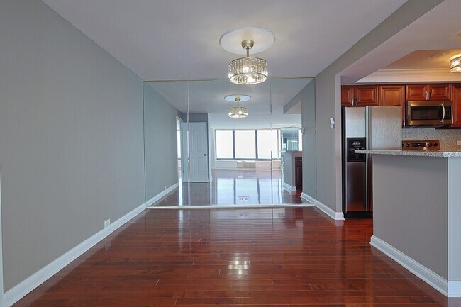 Building Photo - 155 N Harbor Dr