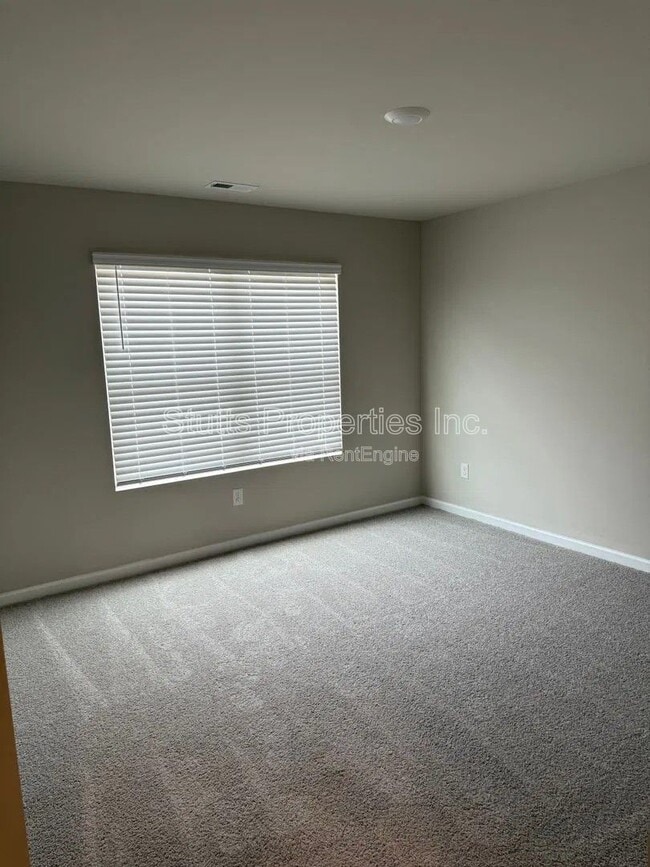 Building Photo - 319 Skykomish Rd