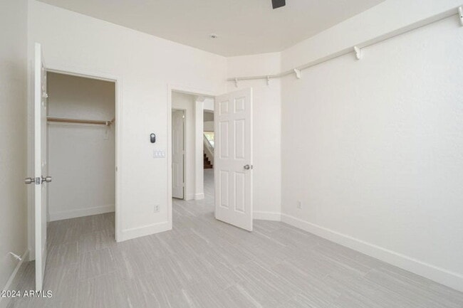 Building Photo - 26515 N 67th Dr