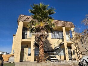 Building Photo - 2 BED, 1 BATH APARTMENT WITH OPEN FLOOR PLAN