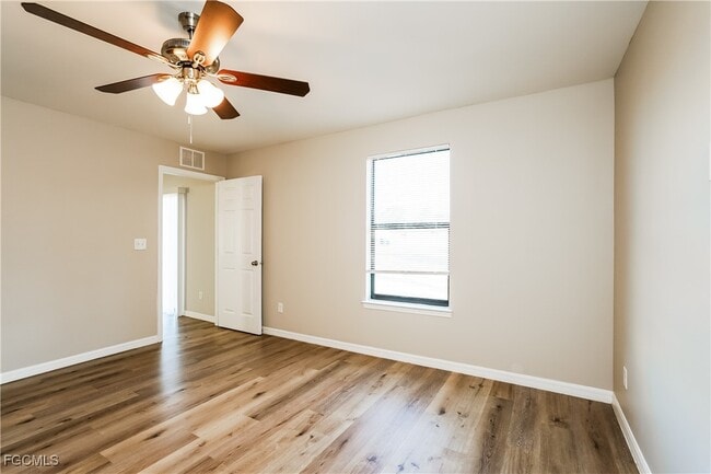 Building Photo - 3800 34th St SW