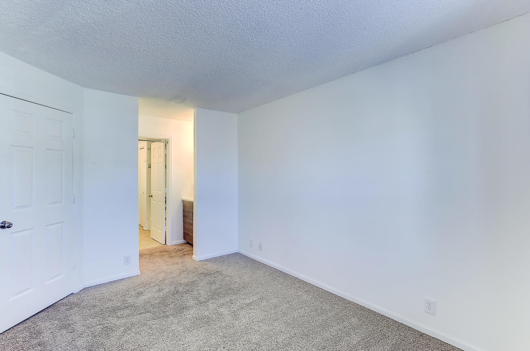 Building Photo - 2 Acoma St