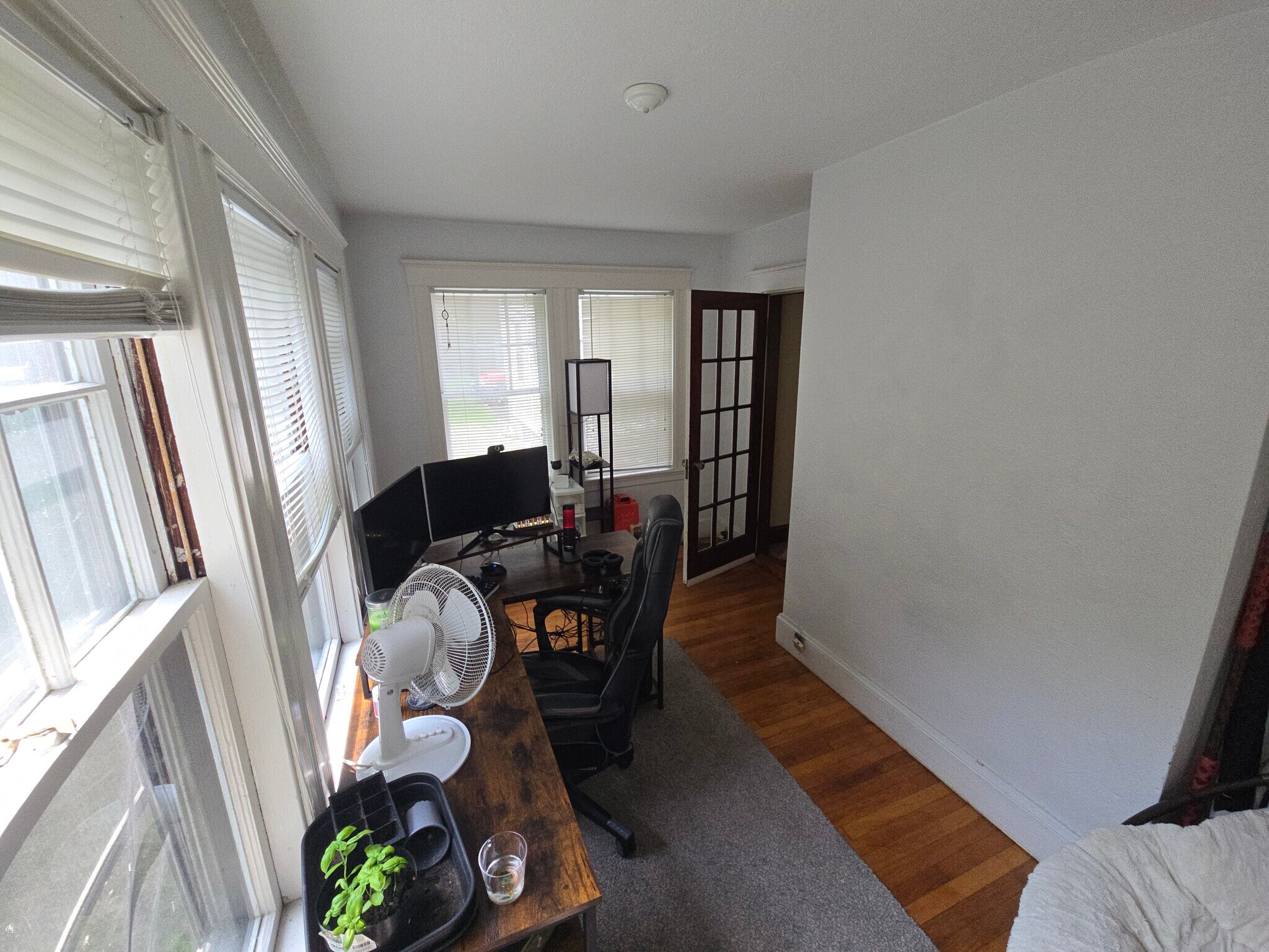 Building Photo - 281 Lowell Ave