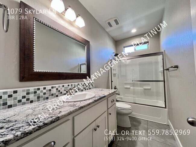 Building Photo - 1079 Skylar Ln