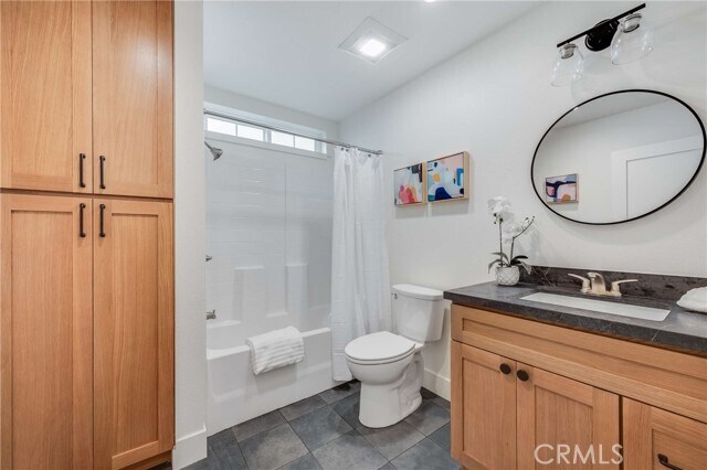 Building Photo - 127 E Foothill Blvd