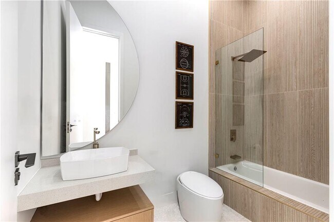 Building Photo - 3600 Lower Roswell Rd