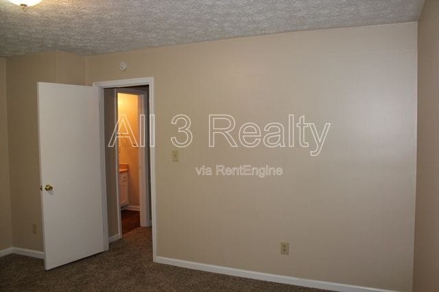 Building Photo - 195 Meadowbrook Ct