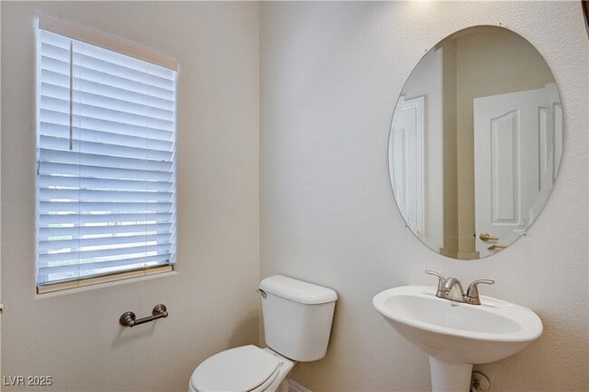 Building Photo - 4855 Double Down Dr