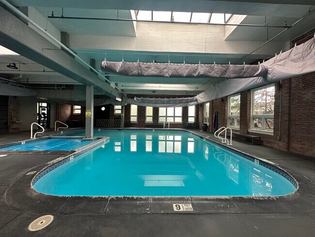 Building Photo - 75 Liberty Ave