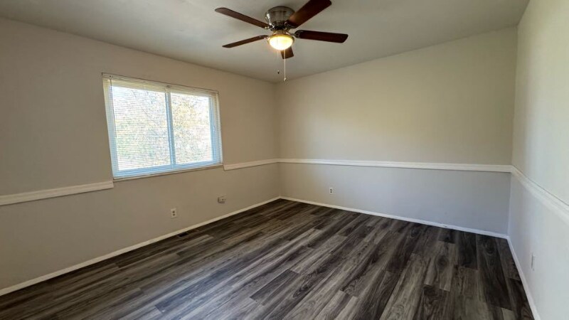 Building Photo - 1615 Central Pkwy