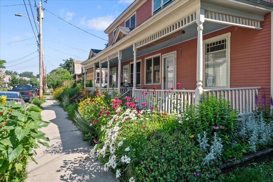 Building Photo - 72 Lakeview Ter