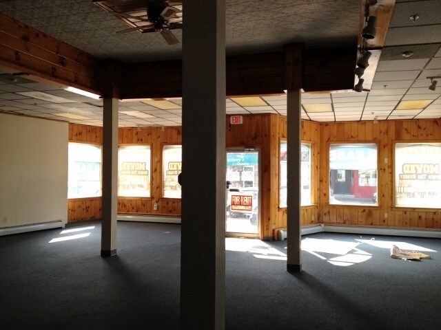 Primary Photo - 42 East Broadway