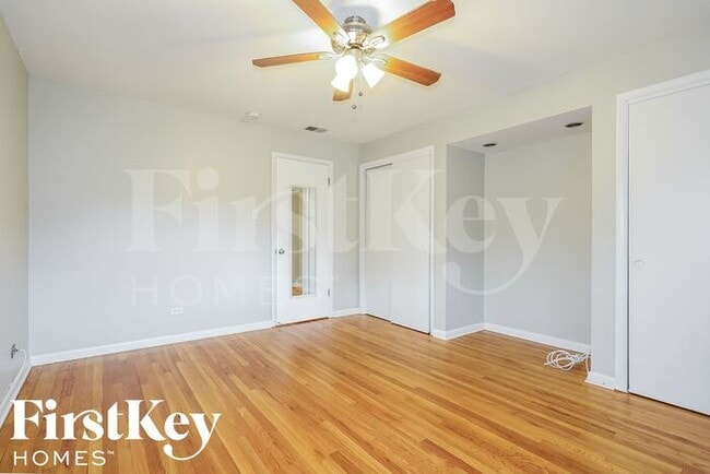 Building Photo - 5458 Franklin Ave