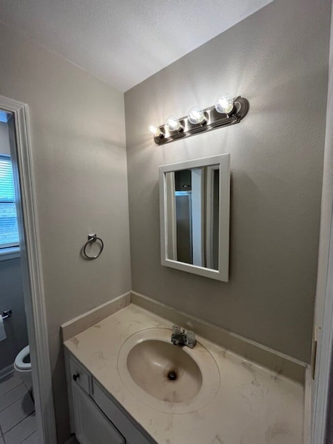 Building Photo - Nice 3 Bedroom 2 Bath house in Maumelle