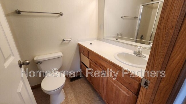 Building Photo - 203 W Coal Creek Dr