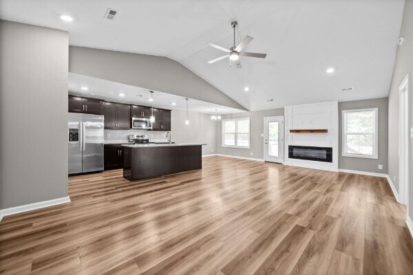 Building Photo - 458 Mattingly Dr