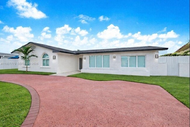 Building Photo - 8952 SW 10th Terrace