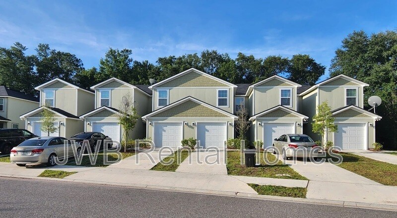 Primary Photo - 7872 Playschool Ln