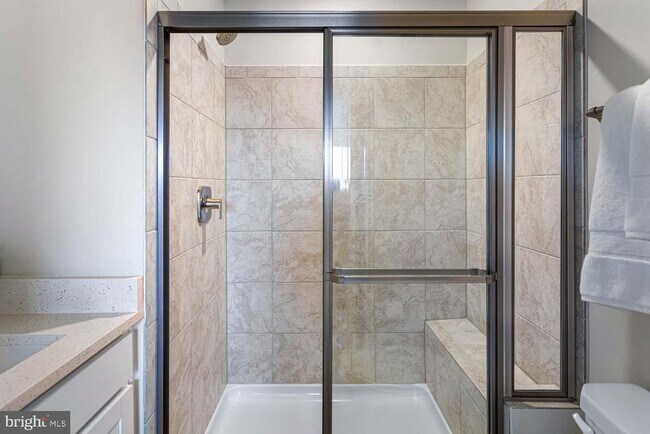 Building Photo - 207 MATILDA