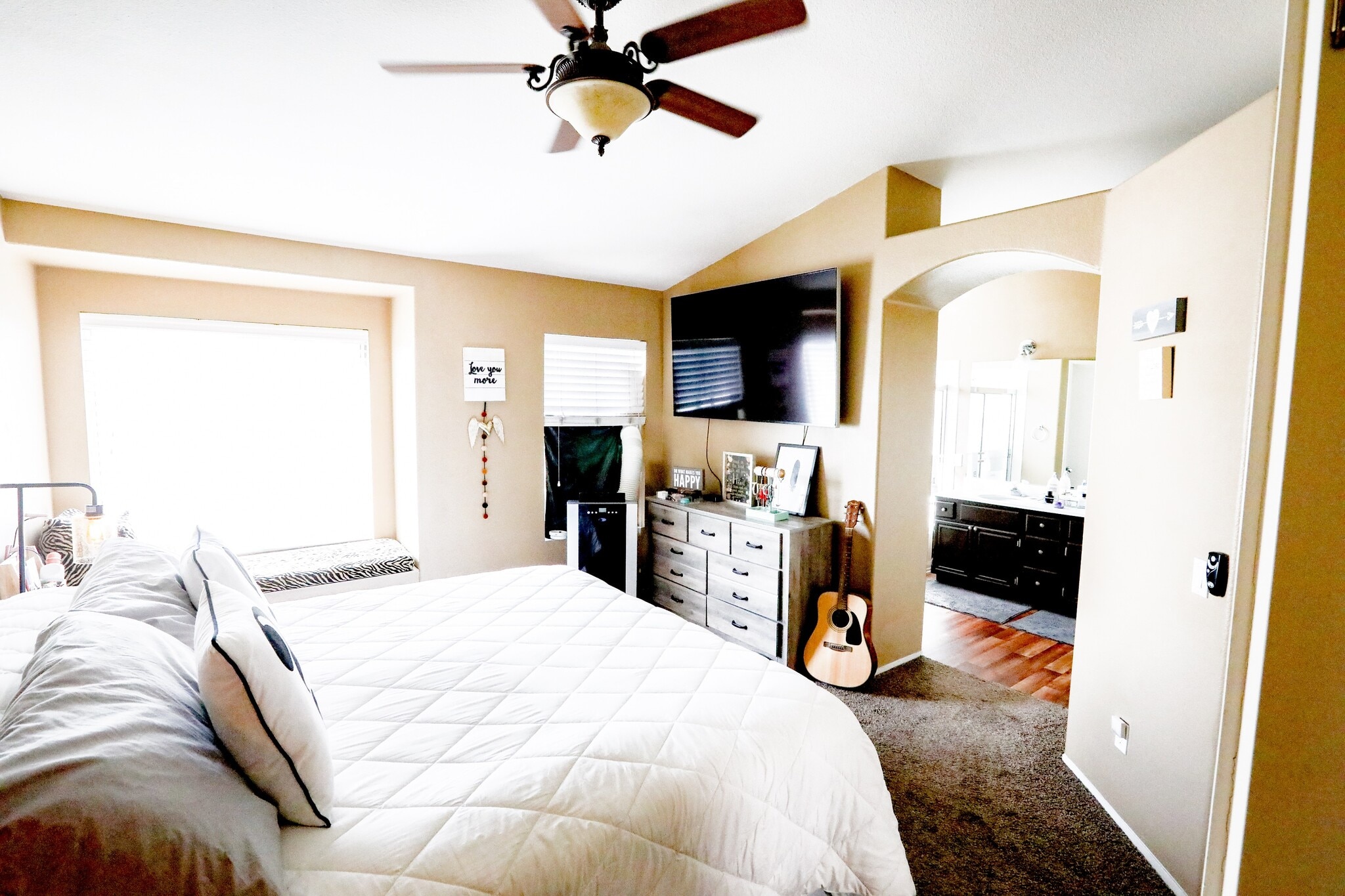 Building Photo - 401 Sanibelle Cir