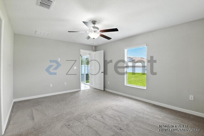 Building Photo - 10382 Blue Plume Ct