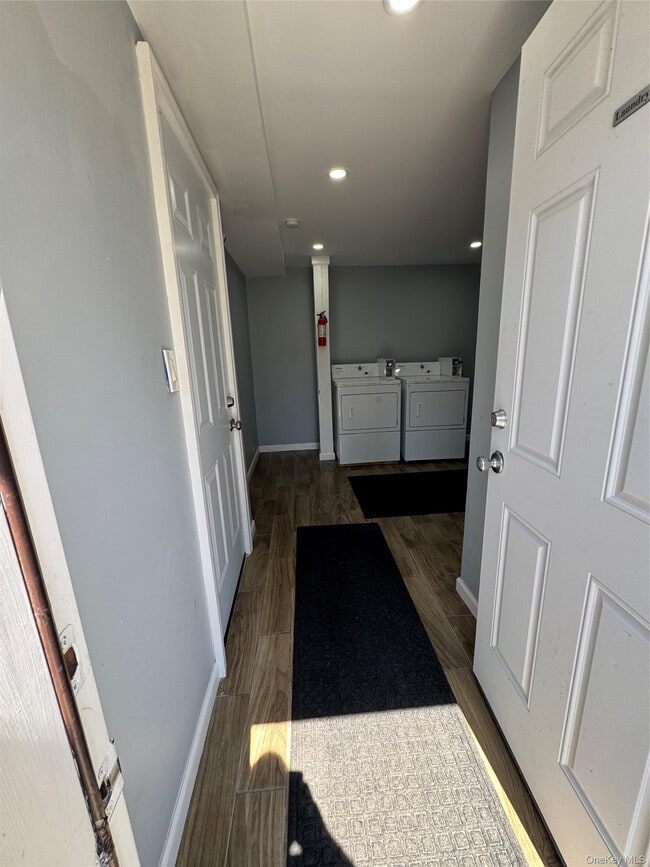 Building Photo - 4927 State Rte 55