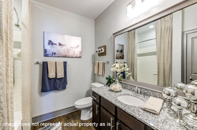 Building Photo - 4689-5302 Mustang Pkwy