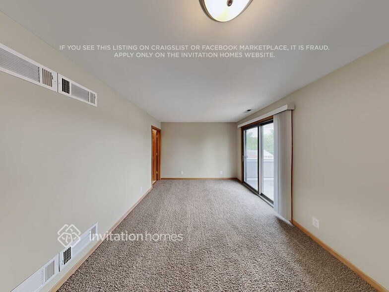 Building Photo - 11145 Boeger Ct