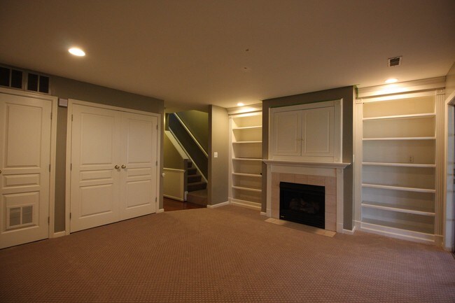 1st floor living rom - 21504 Welby Terrace