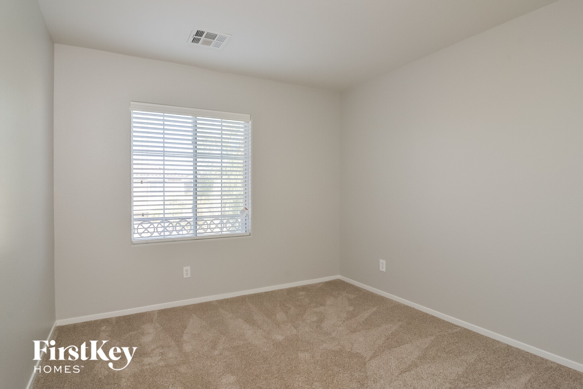 Building Photo - 4946 Copperlyn St