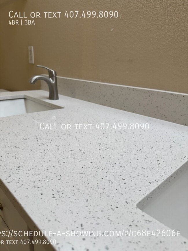 Building Photo - 266 Tavestock Loop