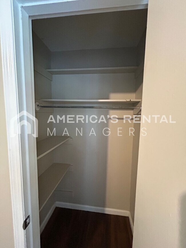 Building Photo - MOVE IN SPECIAL!!! - Home for rent in Pinson! Available to View Now! Sign a 13-month lease by 7/3...