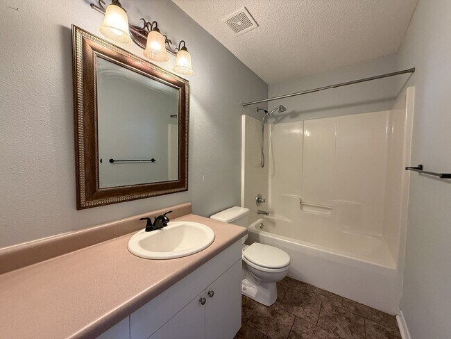 Building Photo - 4118 Spinnaker Pl