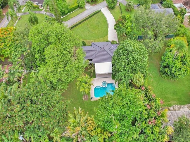 Building Photo - 5705 SW 60th Ave