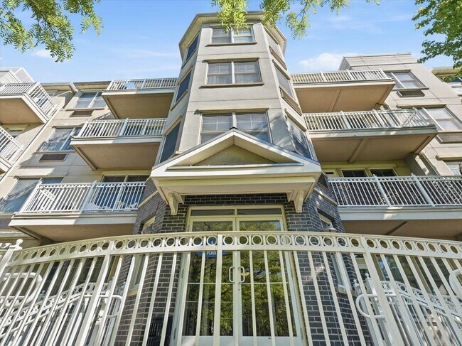 Building Photo - 4 Constellation Pl