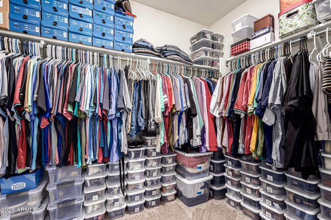 Building Photo - 1532 E Inouye Dr