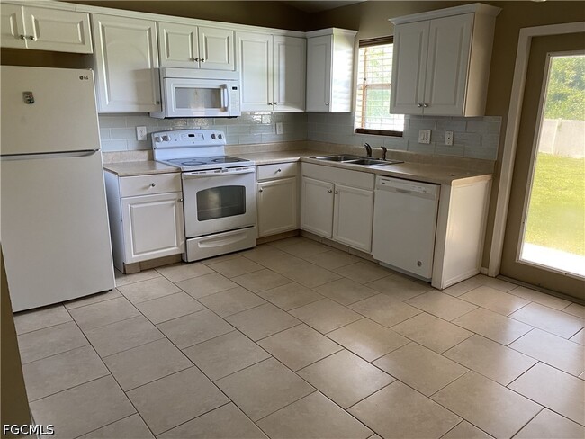 Building Photo - 5212 3rd St W