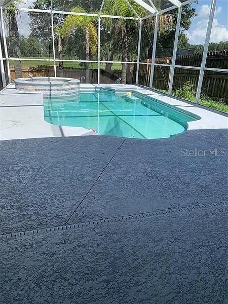 Building Photo - 1427 Emerald Hill Way