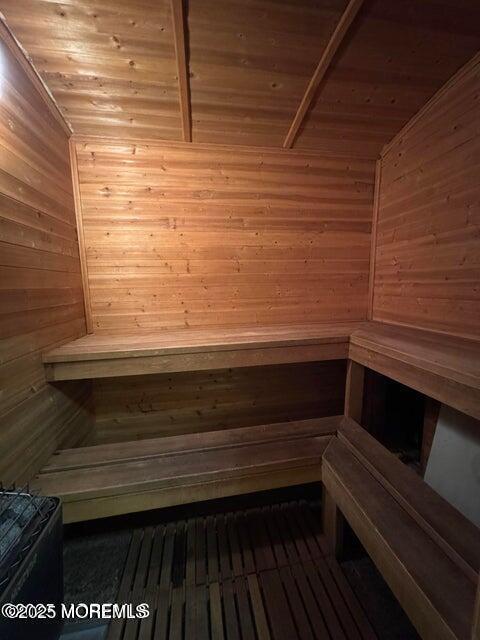 Building Photo - 11 Desiree Ct