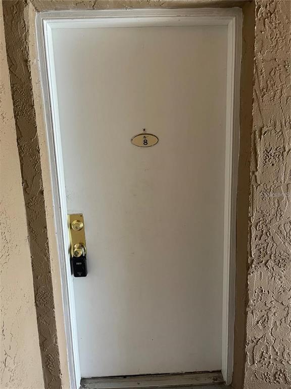 Building Photo - 9917 Sweepstakes Ln