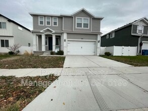 Building Photo - 836 E 340 S