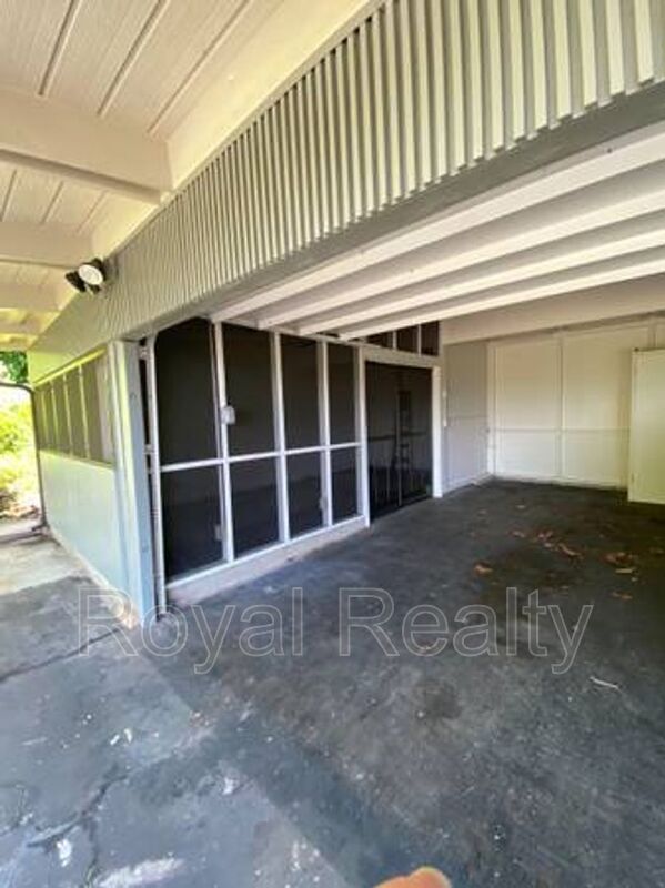 Building Photo - 2839 Puuhonua St