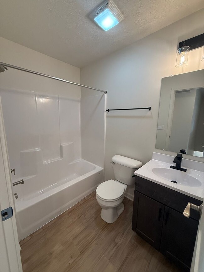 Building Photo - 65 Arthurian Way