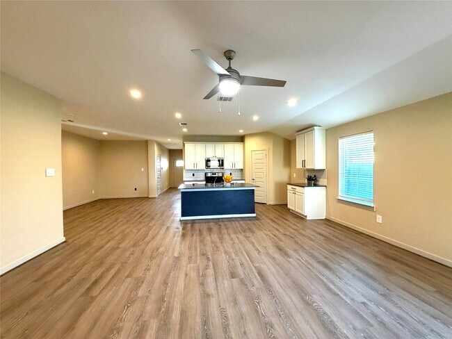 Building Photo - 13337 Silver Egret Ln
