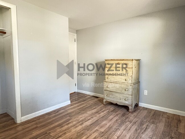 Building Photo - 20 Ellis Dr