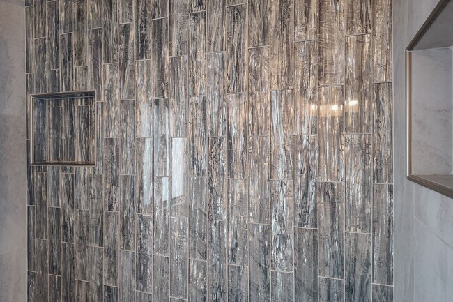 Building Photo - Modern Comfort with Pool & Spa in The Lakes – Solar Equipped Home