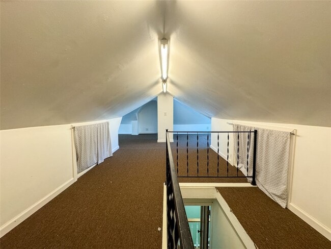 Building Photo - 41 W Buffalo St