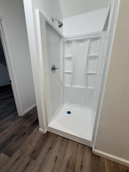 Building Photo - 3736 E 153rd St