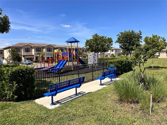 Building Photo - 11042 W 33rd Ln